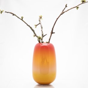 Aftenr�de-vase fra Glas