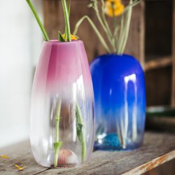 Ranunkel-vase fra Glas